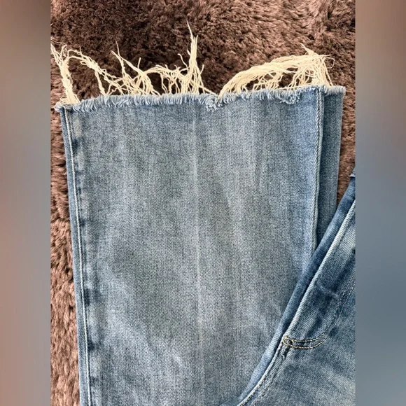 PAIGE high rise Laurel Canyon Jeans - Picture 6 of 6